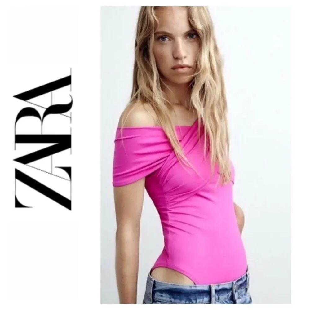 NWOT Zara Fuchsia Off the Shoulder Ruched Draped Bodysuit, Size Small